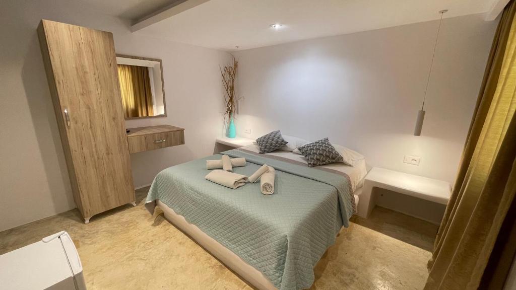 Deluxe Room 1