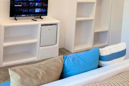 Deluxe Room 3